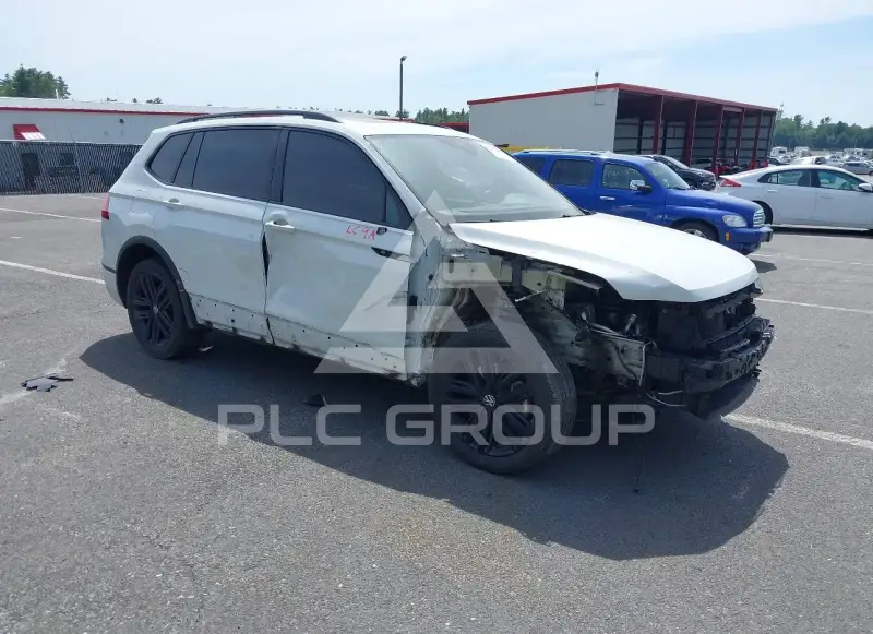2022 Volkswagen Tiguan фото