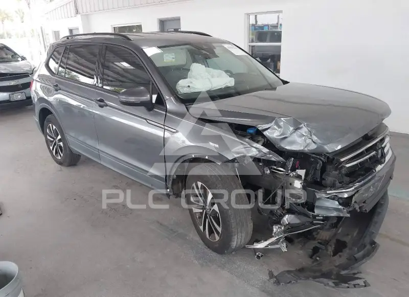 2022 Volkswagen Tiguan фото