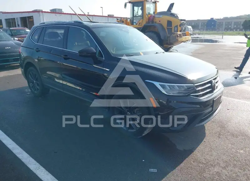 2022 Volkswagen Tiguan фото