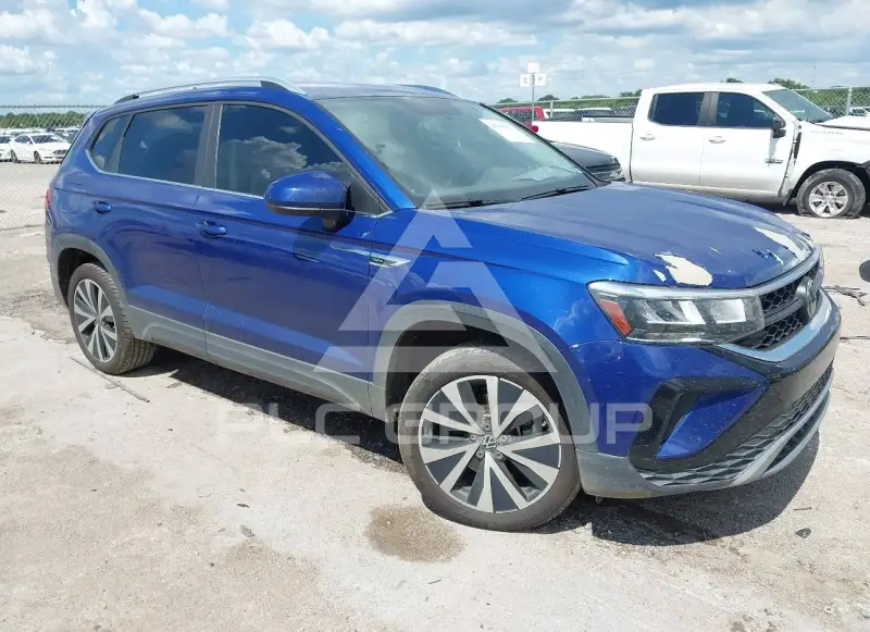 2022 Volkswagen Taos photo