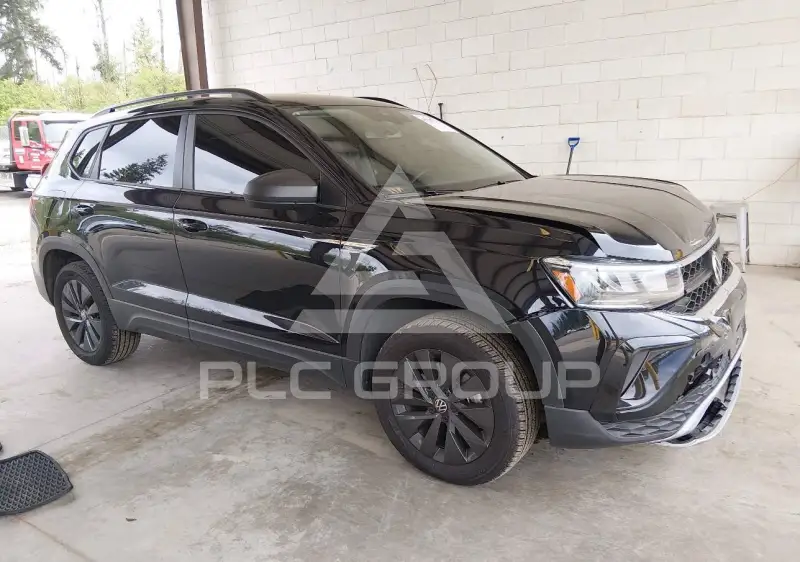 2022 Volkswagen Taos photo