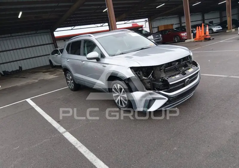 2022 Volkswagen Taos photo