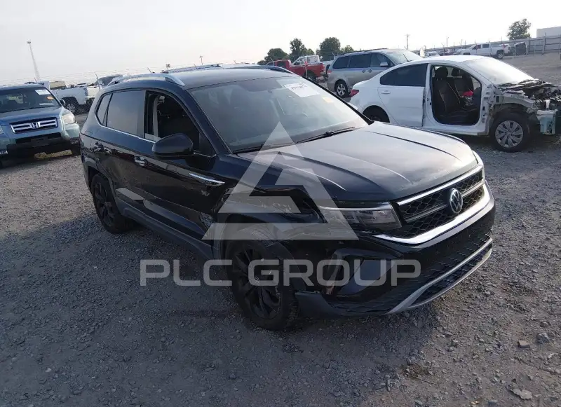 2022 Volkswagen Taos photo