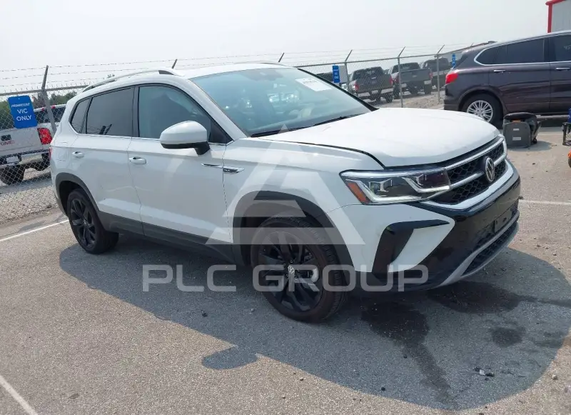 2022 Volkswagen Taos photo