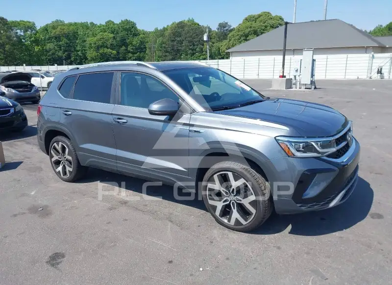 2022 Volkswagen Taos photo