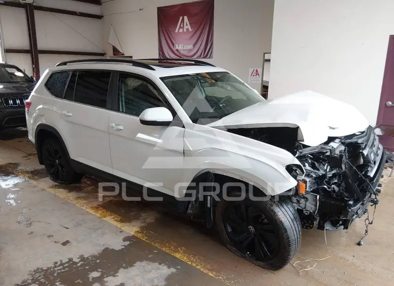 2022 Volkswagen Atlas photo