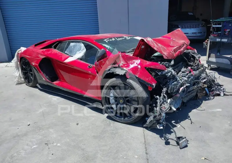 2022 Lamborghini Aventador photo