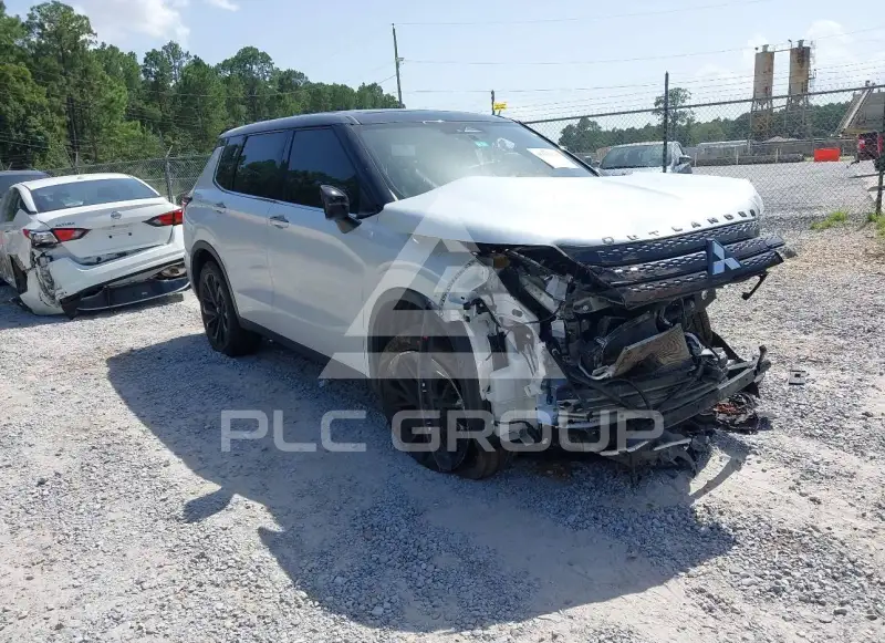 2023 Mitsubishi OUTLANDER photo