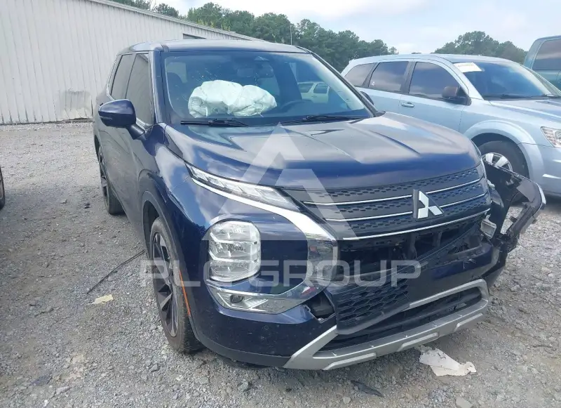 2023 Mitsubishi OUTLANDER фото