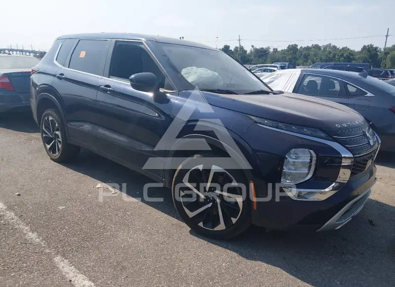 2023 Mitsubishi OUTLANDER фото