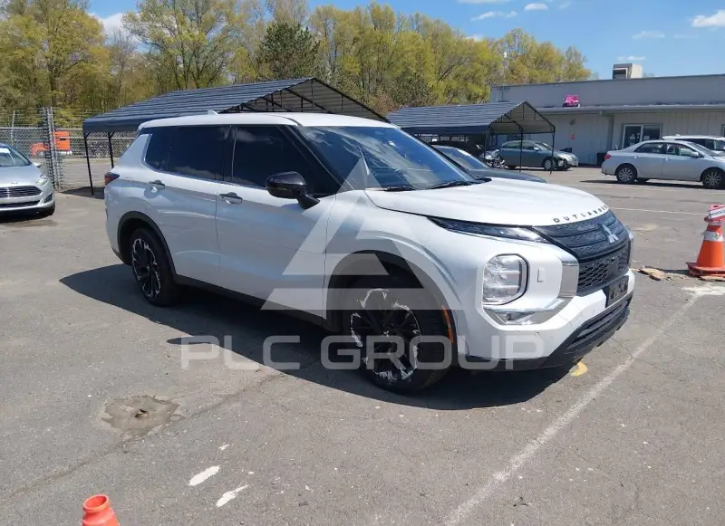 2023 Mitsubishi OUTLANDER фото
