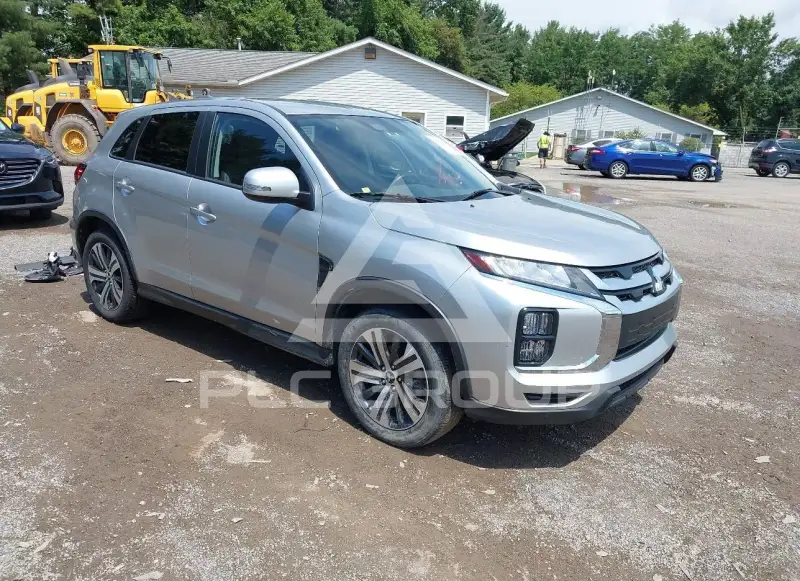 2023 Mitsubishi OUTLANDER фото