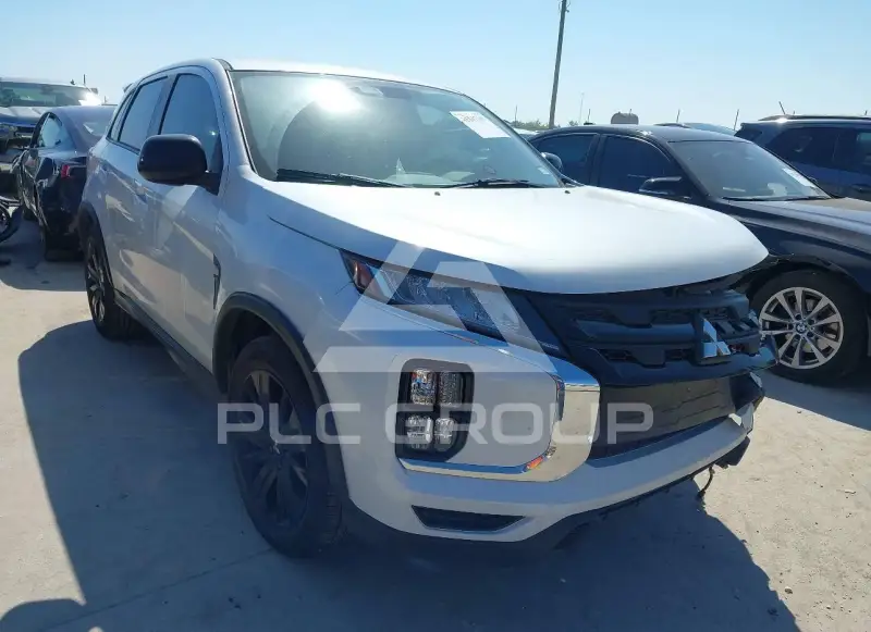 2023 Mitsubishi OUTLANDER фото