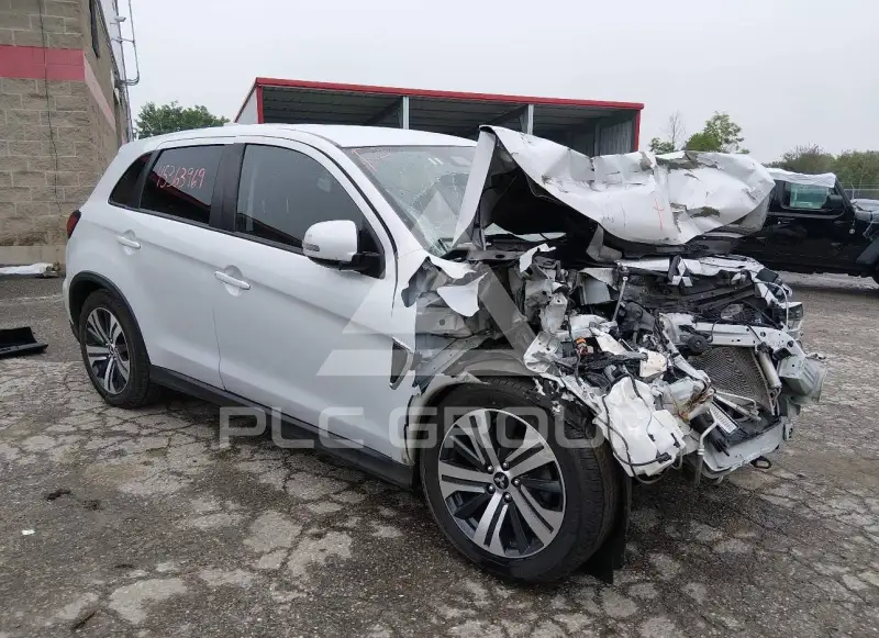 2023 Mitsubishi OUTLANDER фото