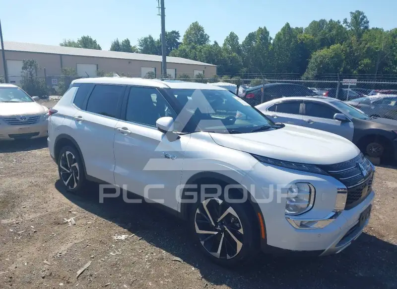2023 Mitsubishi OUTLANDER фото