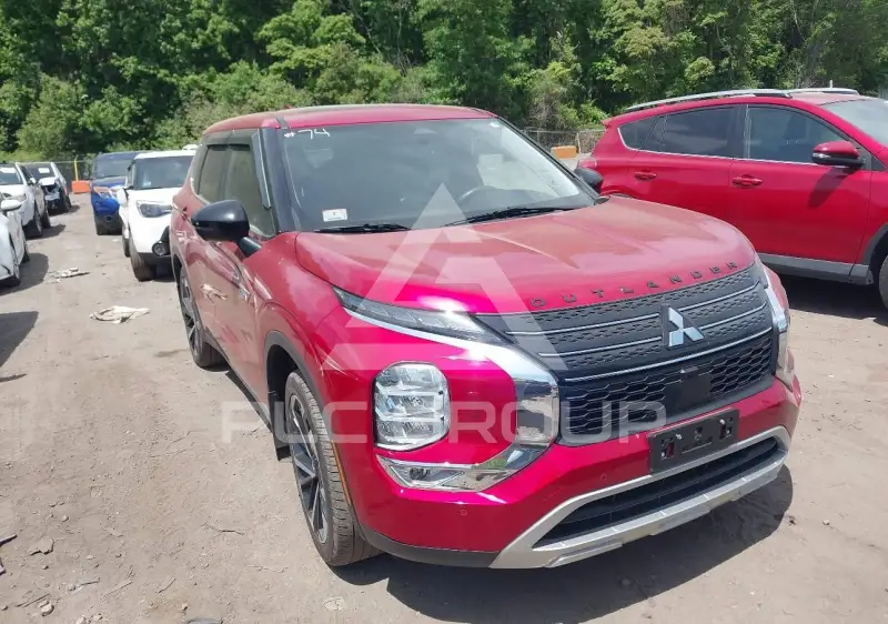 2023 Mitsubishi OUTLANDER фото