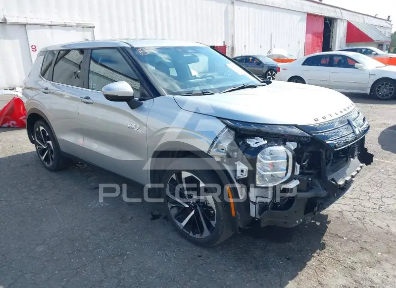 2023 Mitsubishi OUTLANDER фото