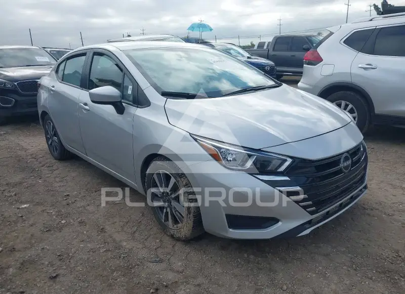 2023 Nissan VERSA фото