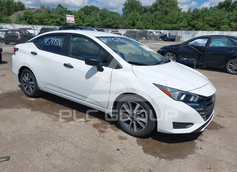 2023 Nissan VERSA photo
