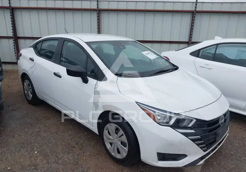 2023 Nissan VERSA photo