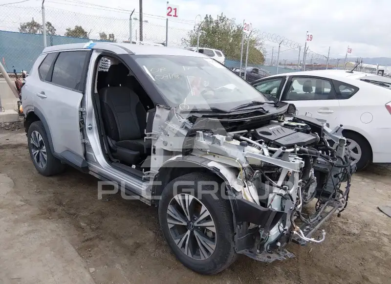 2023 Nissan ROGUE фото