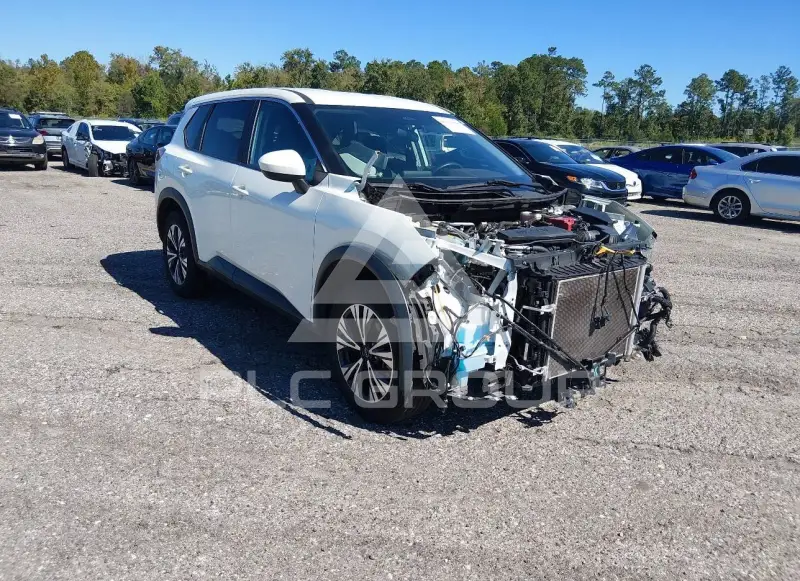 2023 Nissan ROGUE photo
