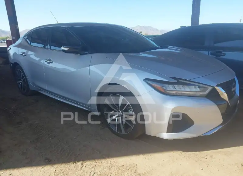 2023 Nissan MAXIMA photo