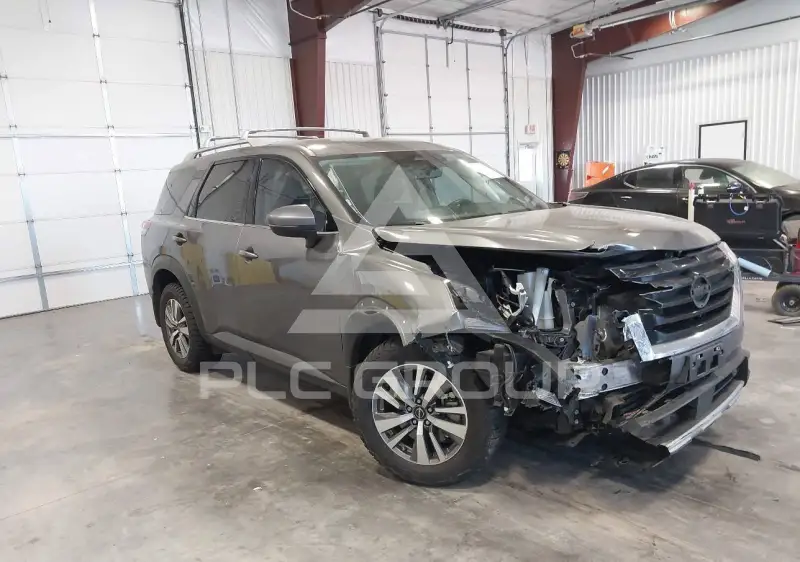2023 Nissan PATHFINDER фото