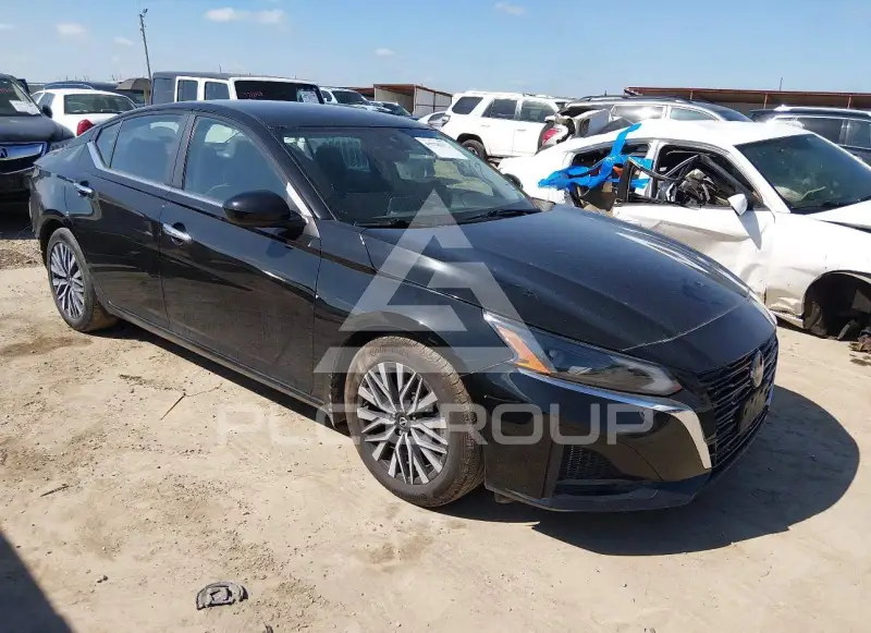 2023 Nissan ALTIMA photo