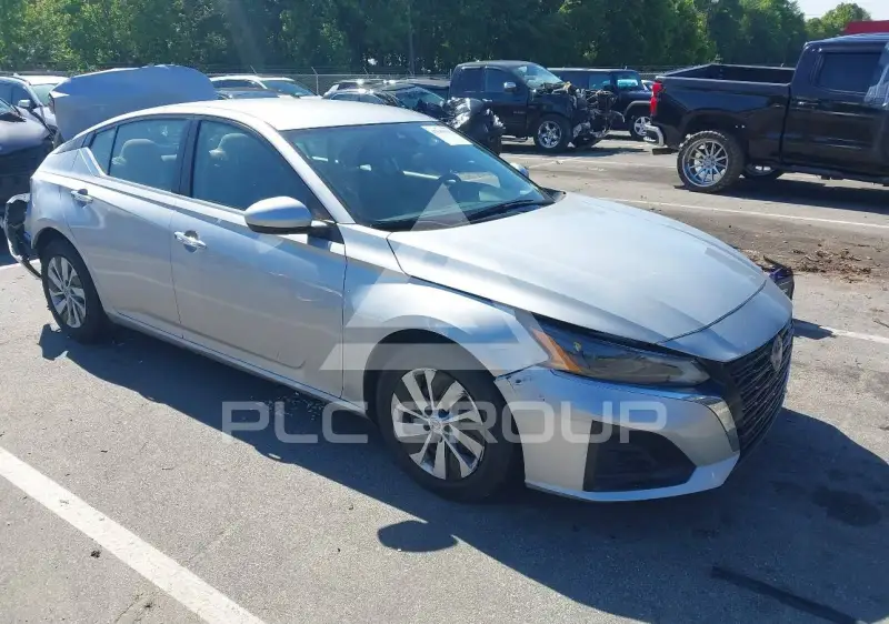 2023 Nissan ALTIMA фото