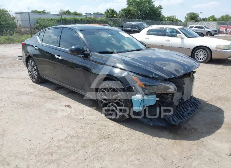 2023 Nissan ALTIMA photo