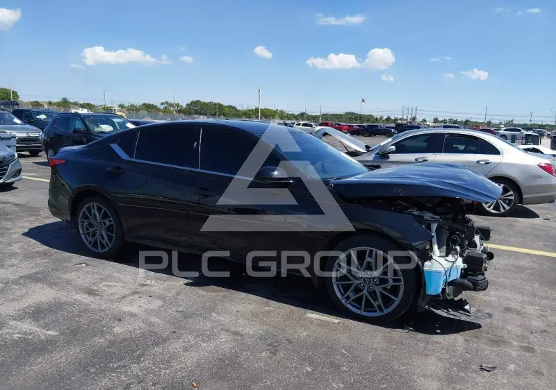 2023 Nissan ALTIMA photo
