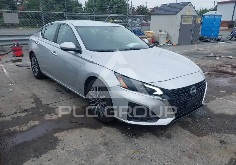 2023 Nissan ALTIMA фото