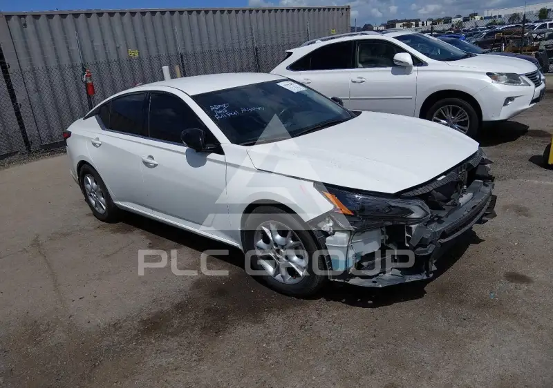 2023 Nissan ALTIMA фото