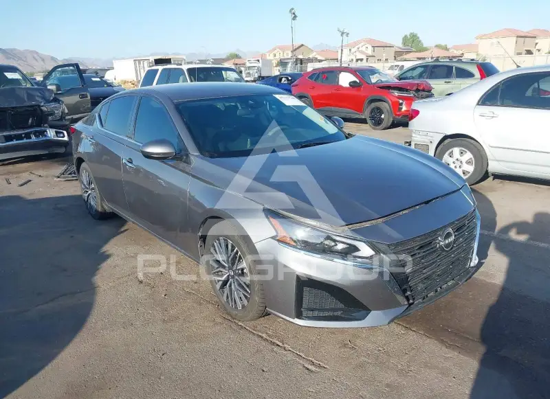 2023 Nissan ALTIMA photo