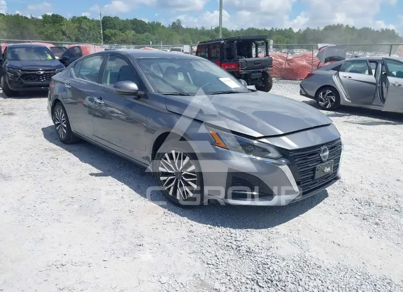 2023 Nissan ALTIMA фото