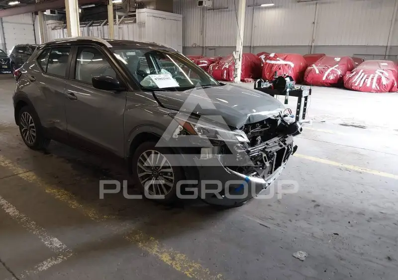 2023 Nissan KICKS фото