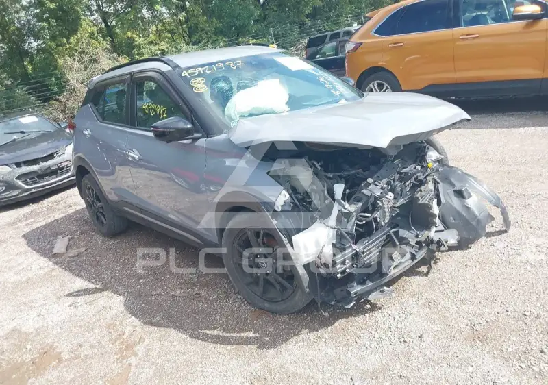 2023 Nissan KICKS фото