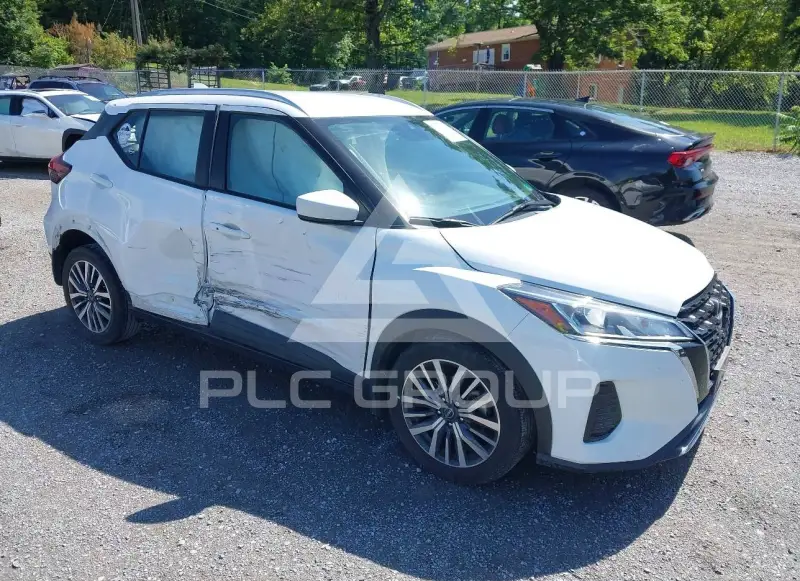 2023 Nissan KICKS фото