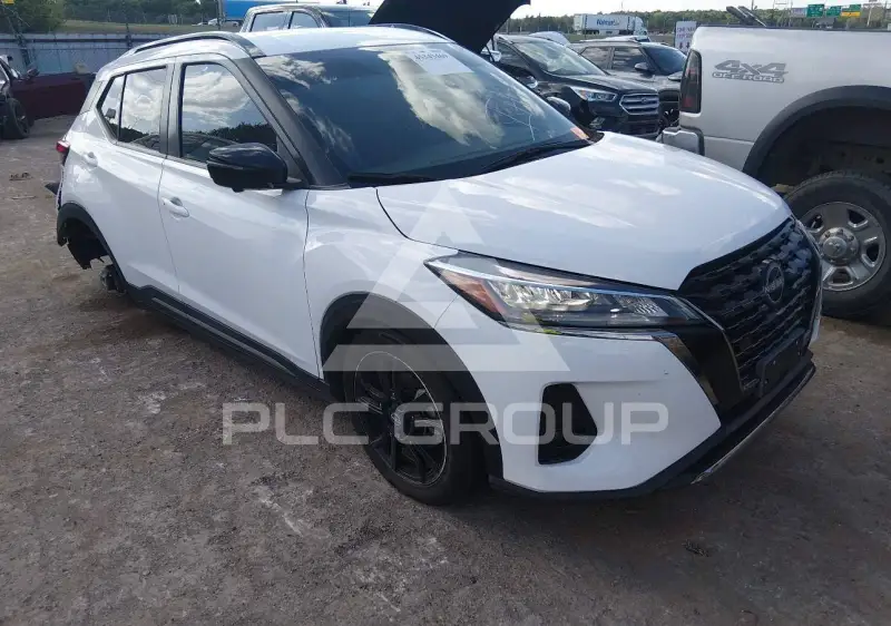 2023 Nissan KICKS фото