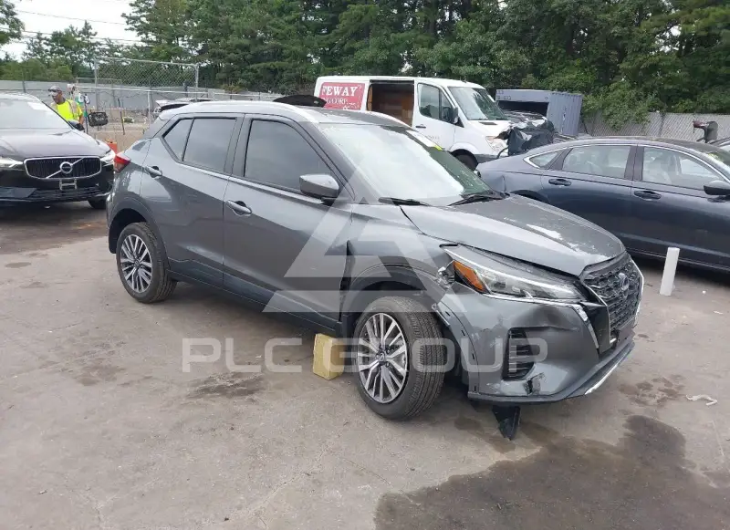 2023 Nissan KICKS фото