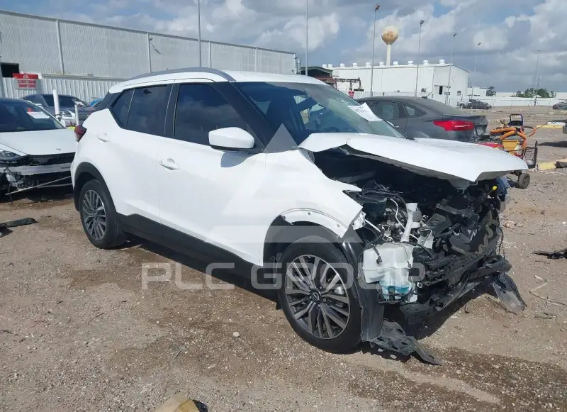 2023 Nissan KICKS фото