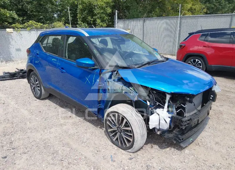 2023 Nissan KICKS фото