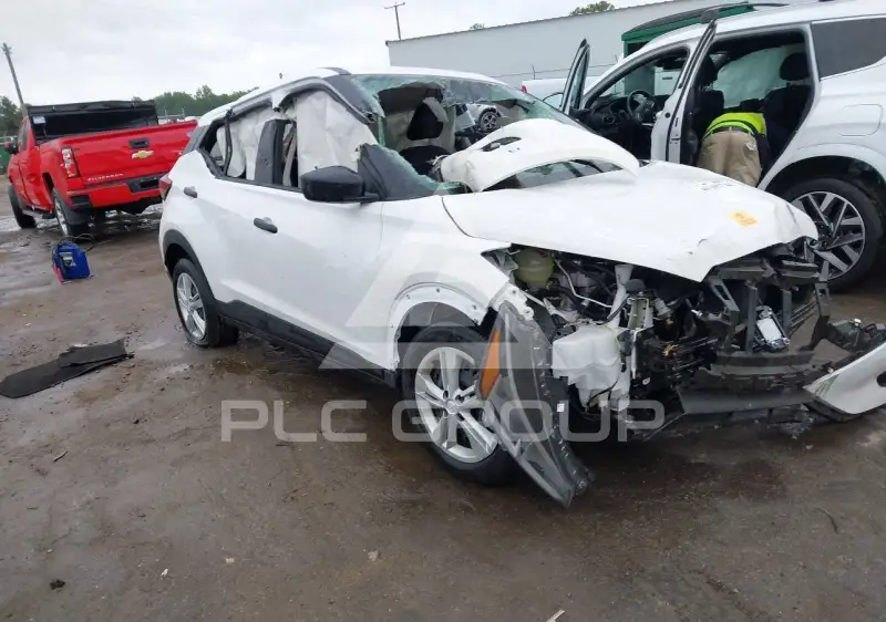 2023 Nissan KICKS photo