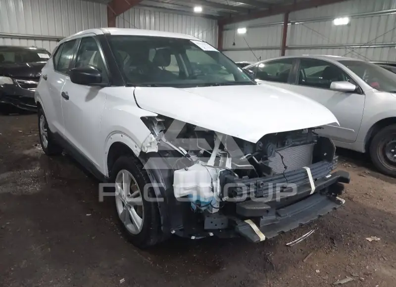 2023 Nissan KICKS фото