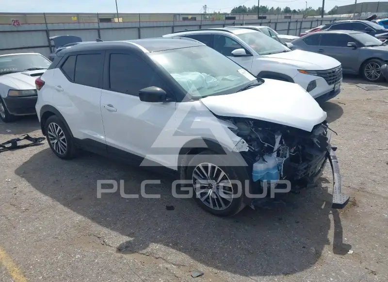 2023 Nissan KICKS фото