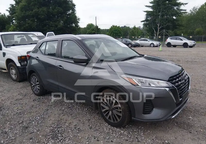 2023 Nissan KICKS фото