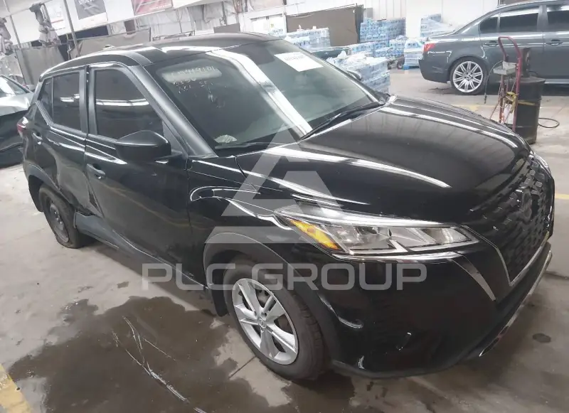 2023 Nissan KICKS photo