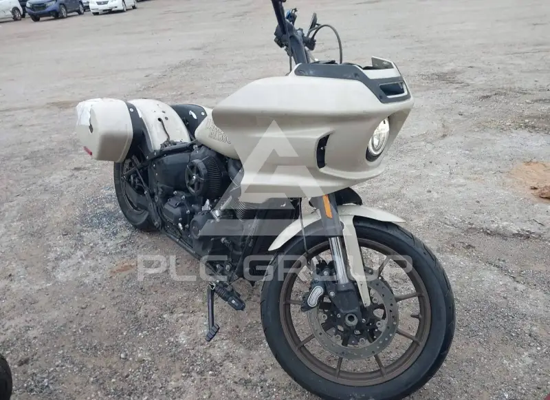 2023 Harley-Davidson FXLR фото