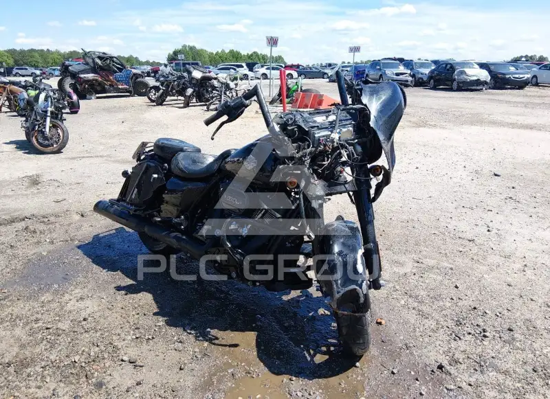 2023 Harley-Davidson FLHX фото